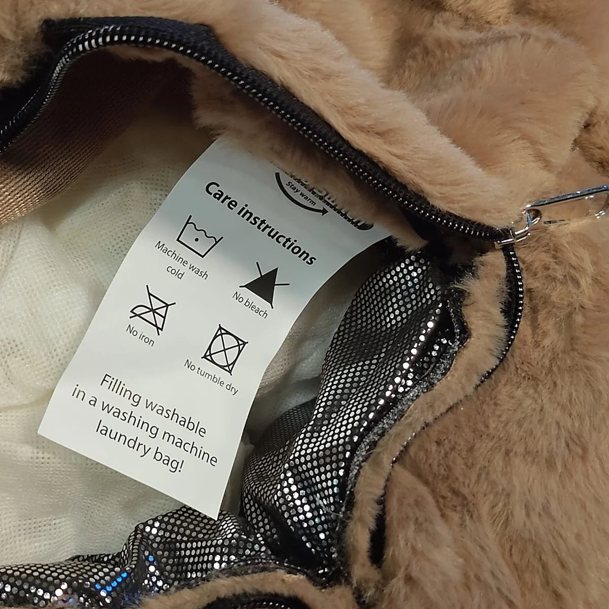 Orthopädisches Hundebett Santorini - isolierendes Wendebett mit Memory Foam, druckentlastend & beidseitig nutzbar für Sommer & Winter (braun)