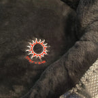 Orthopädisches Hundebett Santorini – isolierendes Wendebett mit Memory Foam, druckentlastend & beidseitig nutzbar für Sommer & Winter (silber-grau)