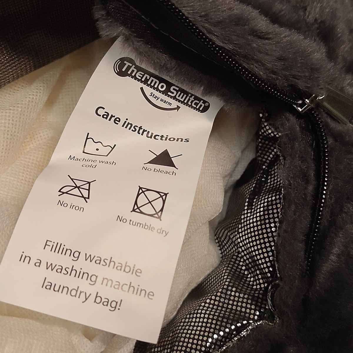 Orthopädisches Hundebett Santorini - isolierendes Wendebett mit Memory Foam, druckentlastend & beidseitig nutzbar für Sommer & Winter (braun)